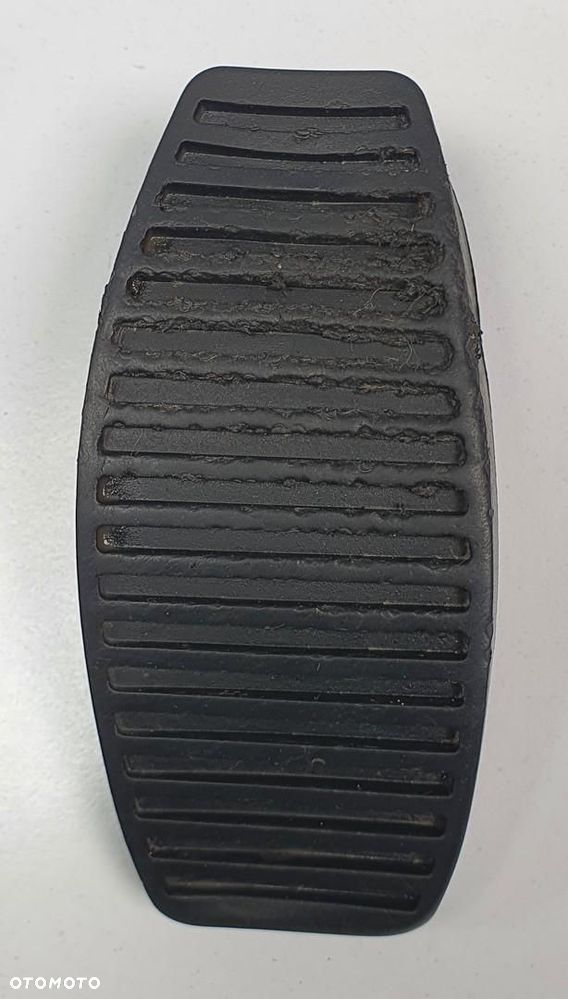 GUMA NAKŁADKA NA PEDAŁ SPRZĘGŁA FIAT 500 348313 - 1