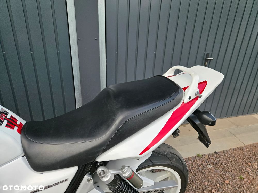 Honda CB - 21