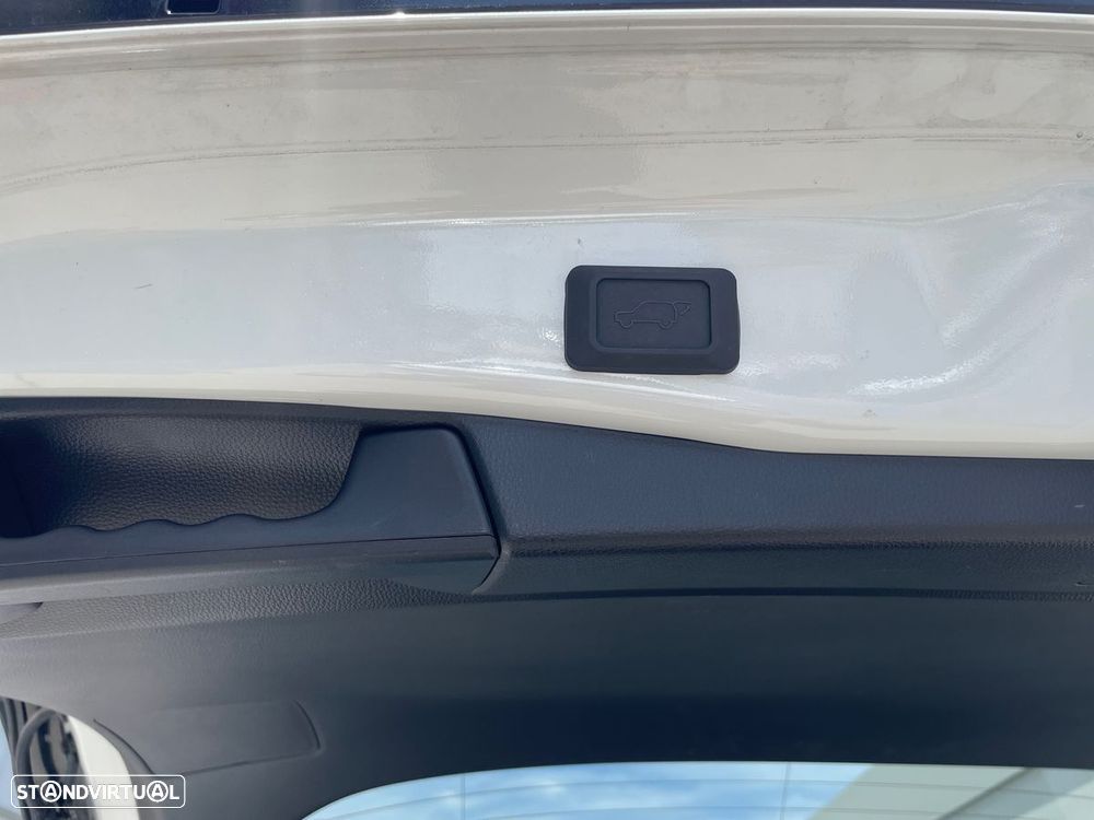 Toyota RAV4 - 30