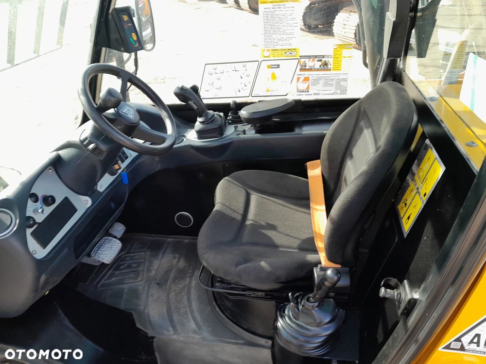 JCB 520-40 - 24