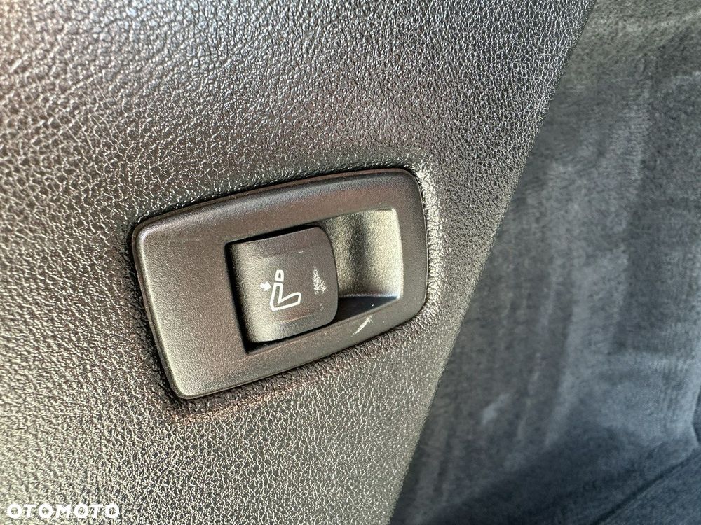 BMW Seria 5 520d Luxury Line - 32