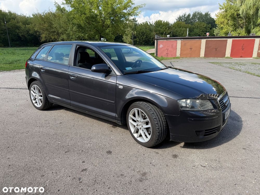 Audi A3 Sportback - 4