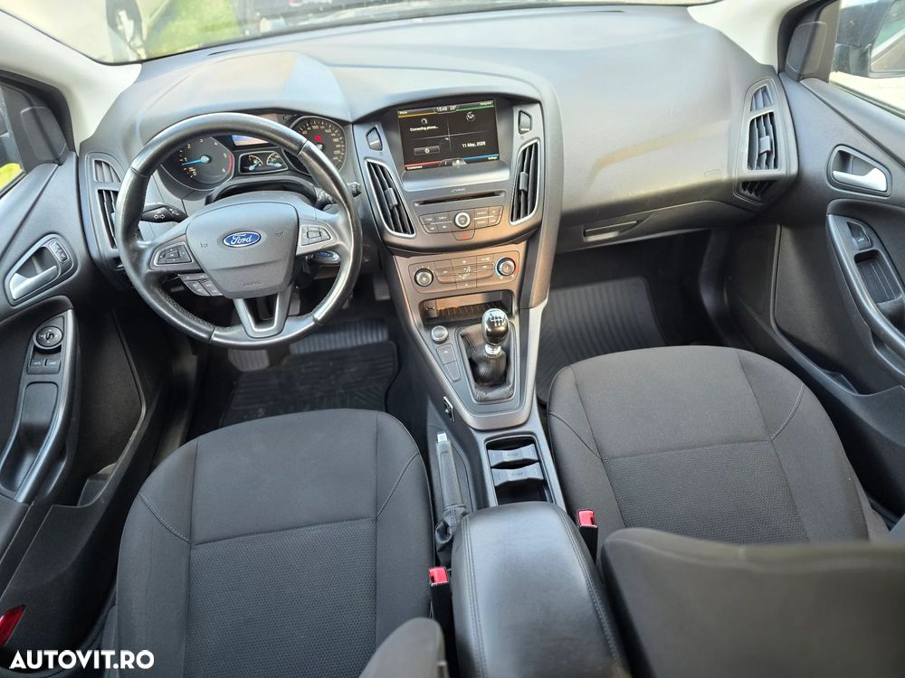 Ford Focus 1.5 TDCi DPF Start-Stopp-System Trend - 6