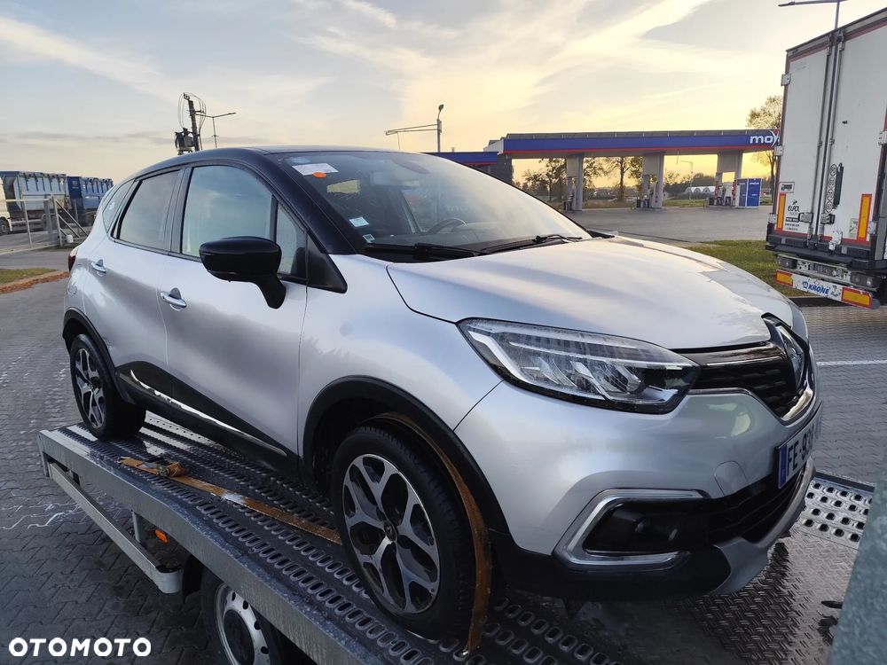 Renault Captur TCe 130 GPF BOSE EDITION - 3