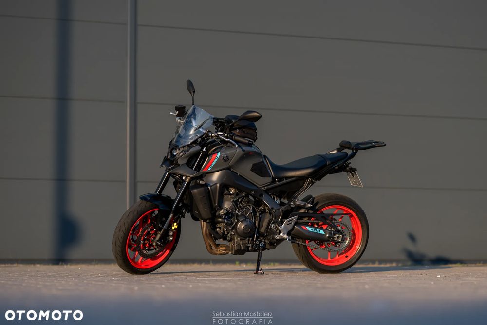Yamaha MT - 28