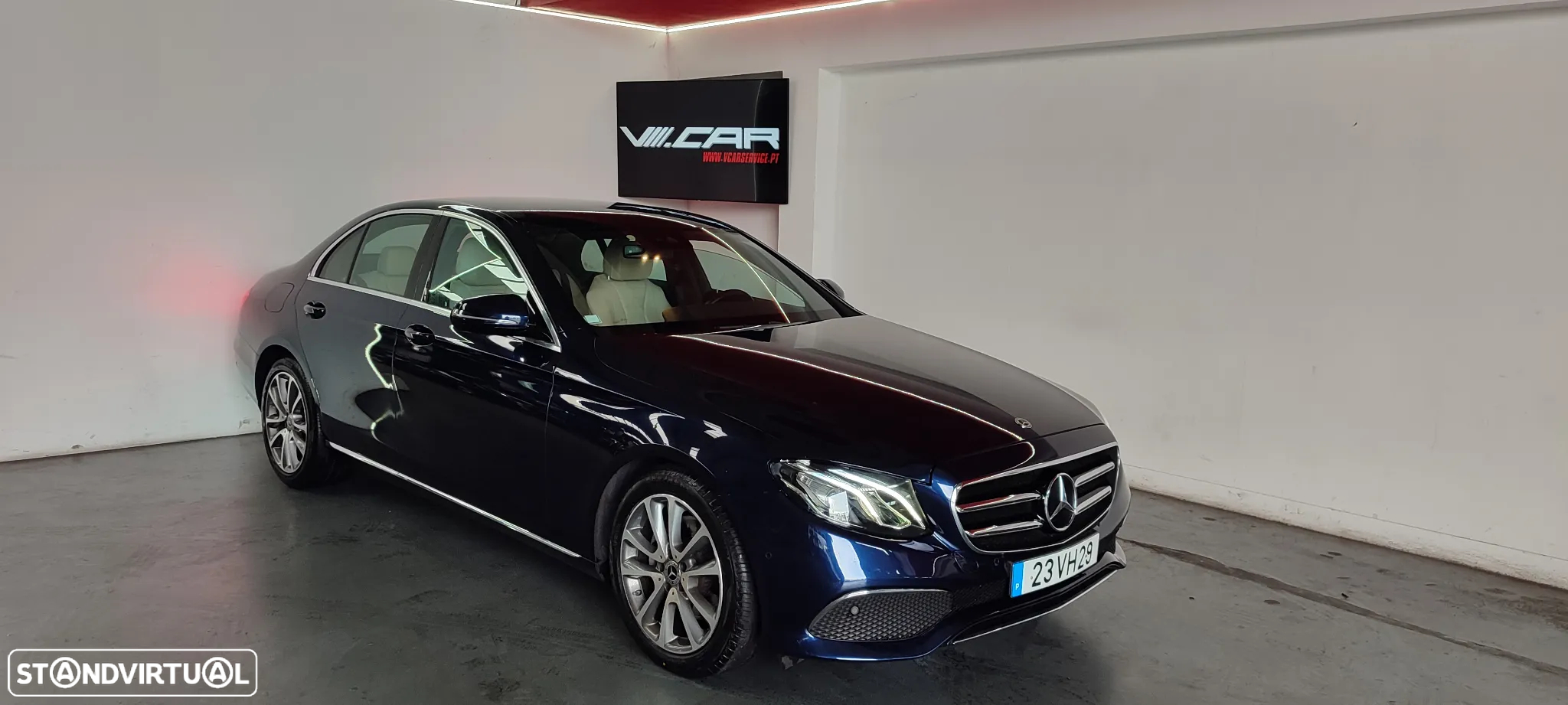 Mercedes-Benz E 300 - 6