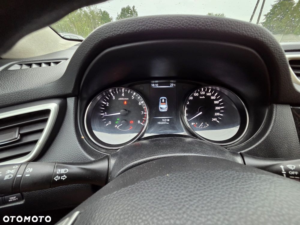 Nissan Qashqai 1.2 DIG-T N-Tec EU6 - 6
