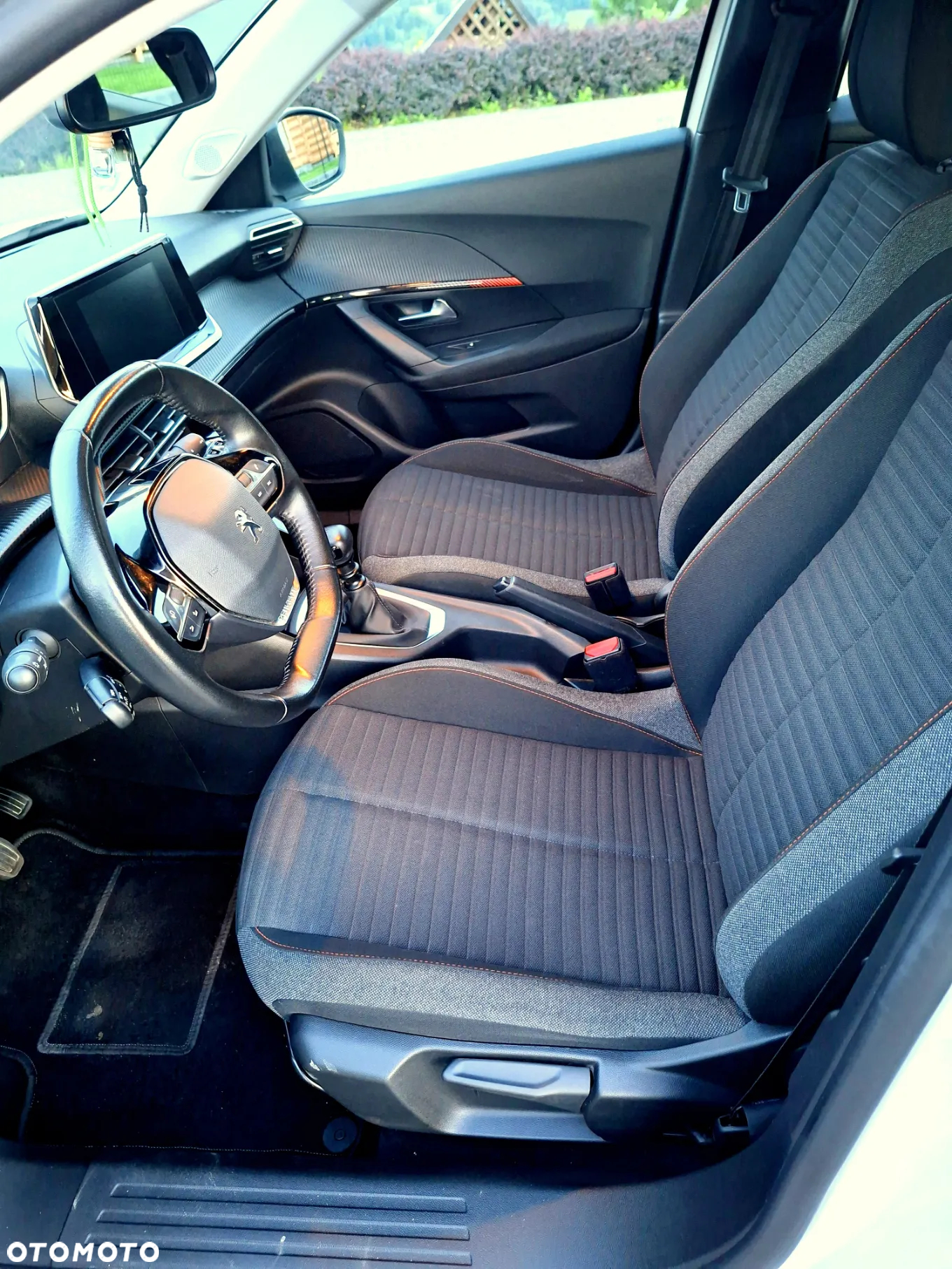 Peugeot 2008 PureTech 100 Stop&Start Active Pack - 11