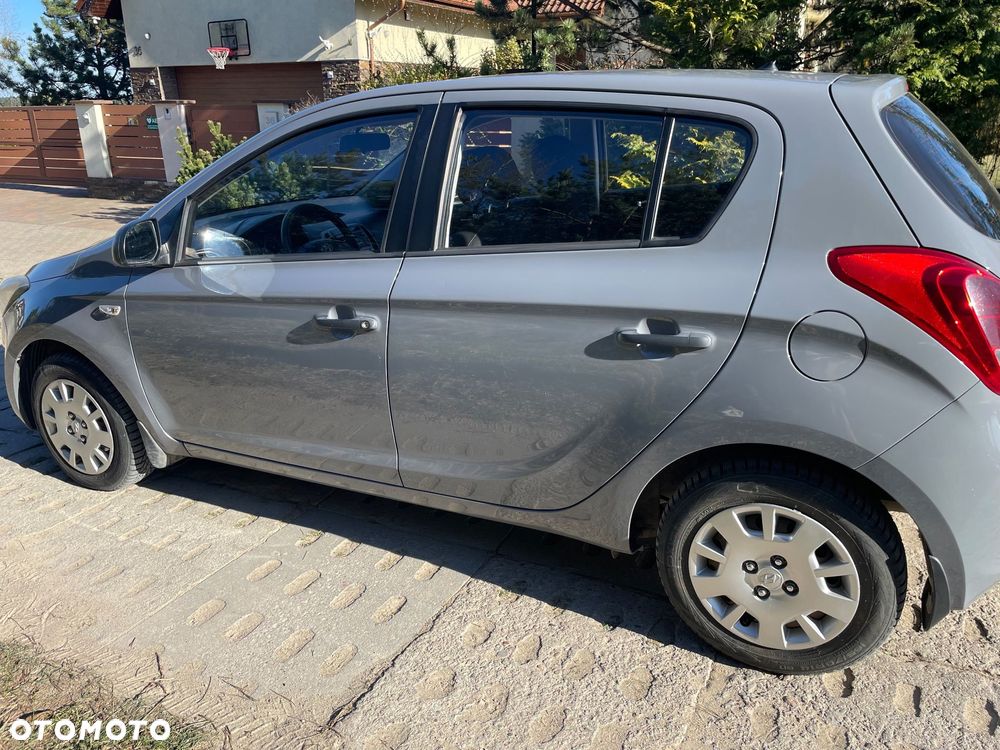 Hyundai i20 1.1 CRDi Comfort - 4