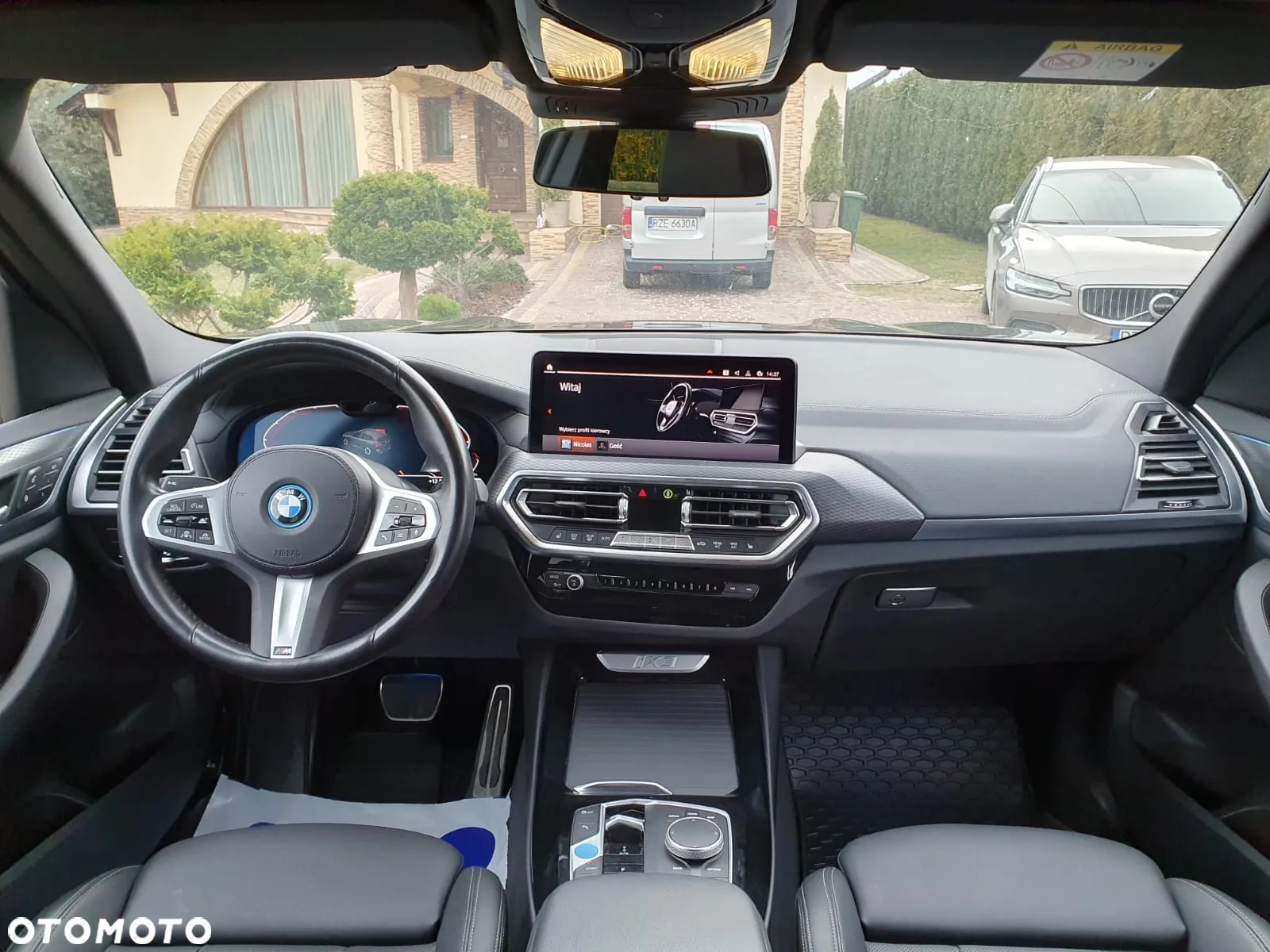 BMW iX3 80kWh Impressive - 17