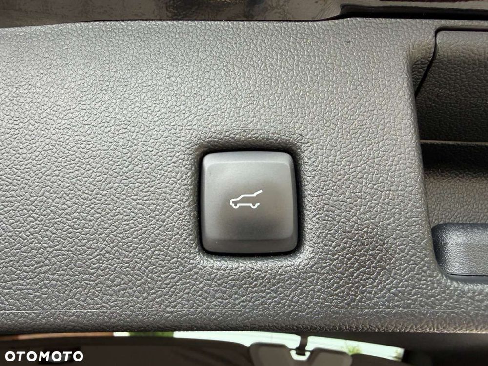 Ford Kuga 1.5 EcoBlue TITANIUM - 38