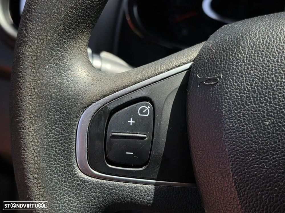 Renault Clio 1.5 dCi Zen - 13