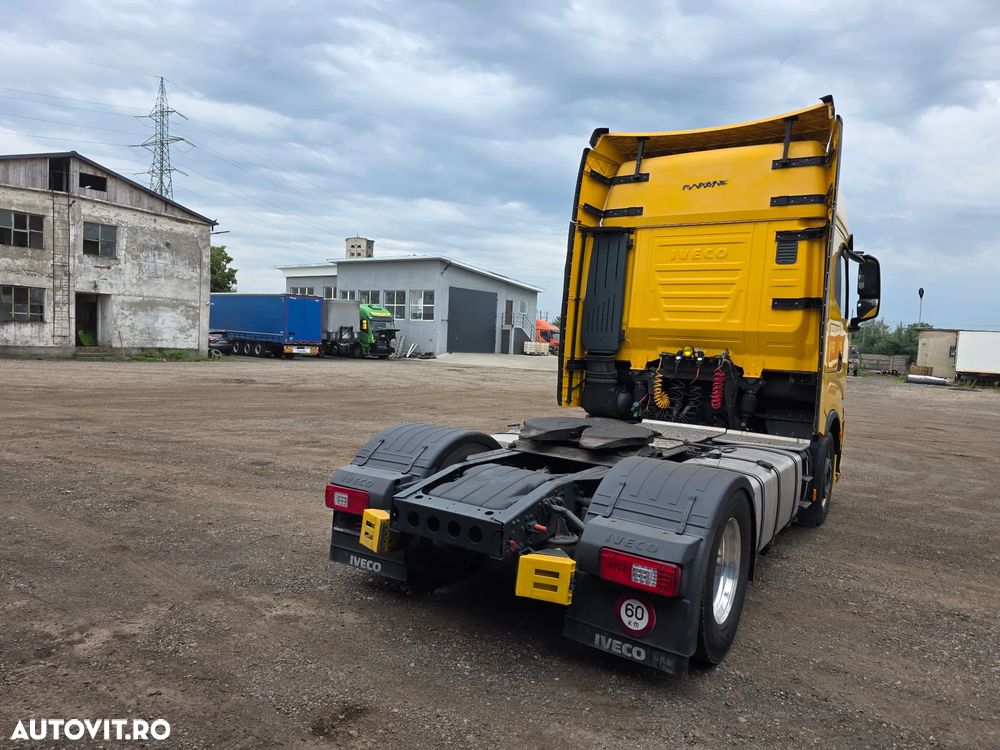 Iveco Stralis Hi-Way - 5