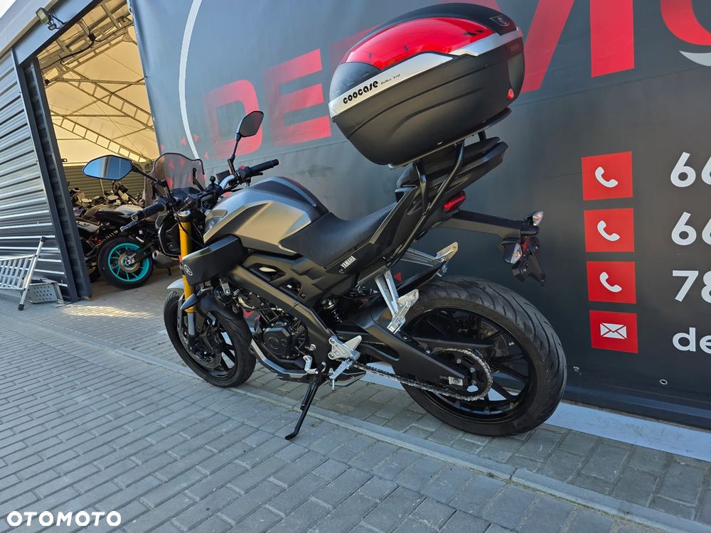 Yamaha MT - 6
