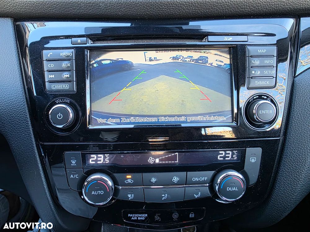 Nissan Qashqai 1.2 DIG-T ACENTA - 21