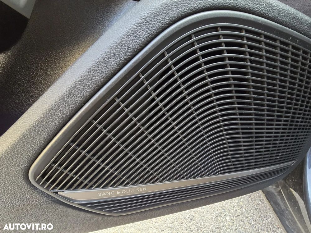 Audi A4 2.0 TDI quattro S tronic - 12