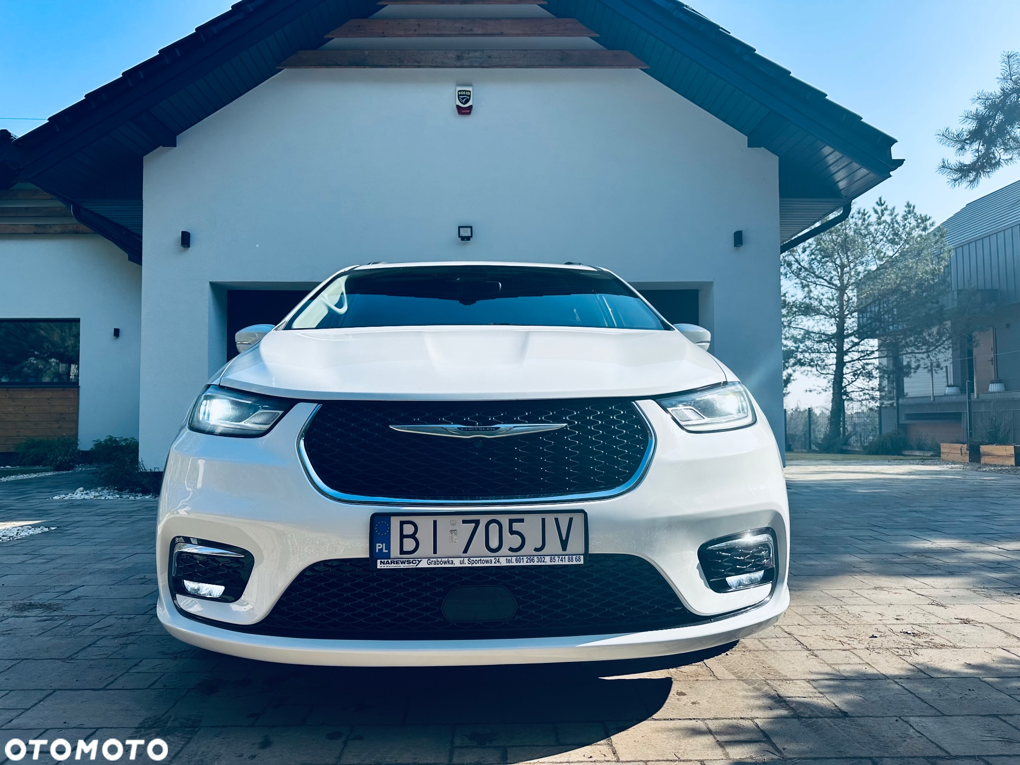 Chrysler Pacifica - 6