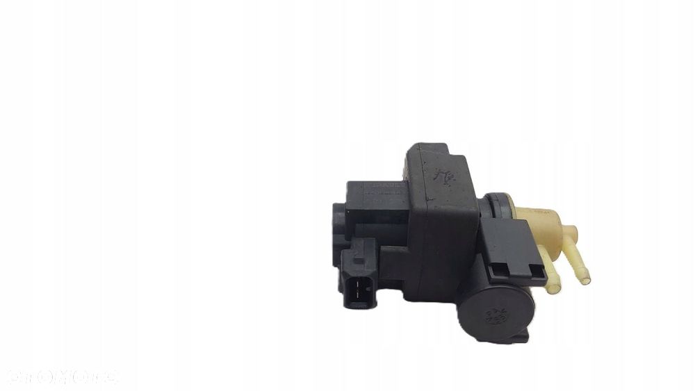 ELEKTROZAWÓR PODCIŚNIENIA TURBO MASTER, TRAFIC, MOVANO 2.5 DCI 8200486264