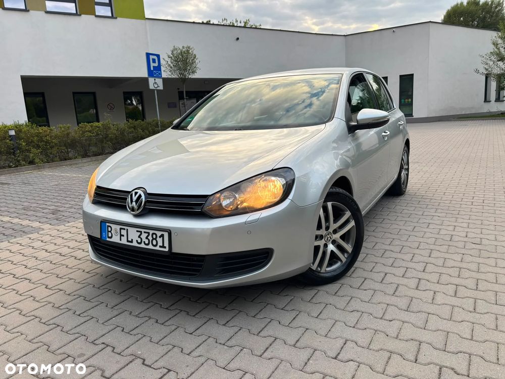 Volkswagen Golf - 30
