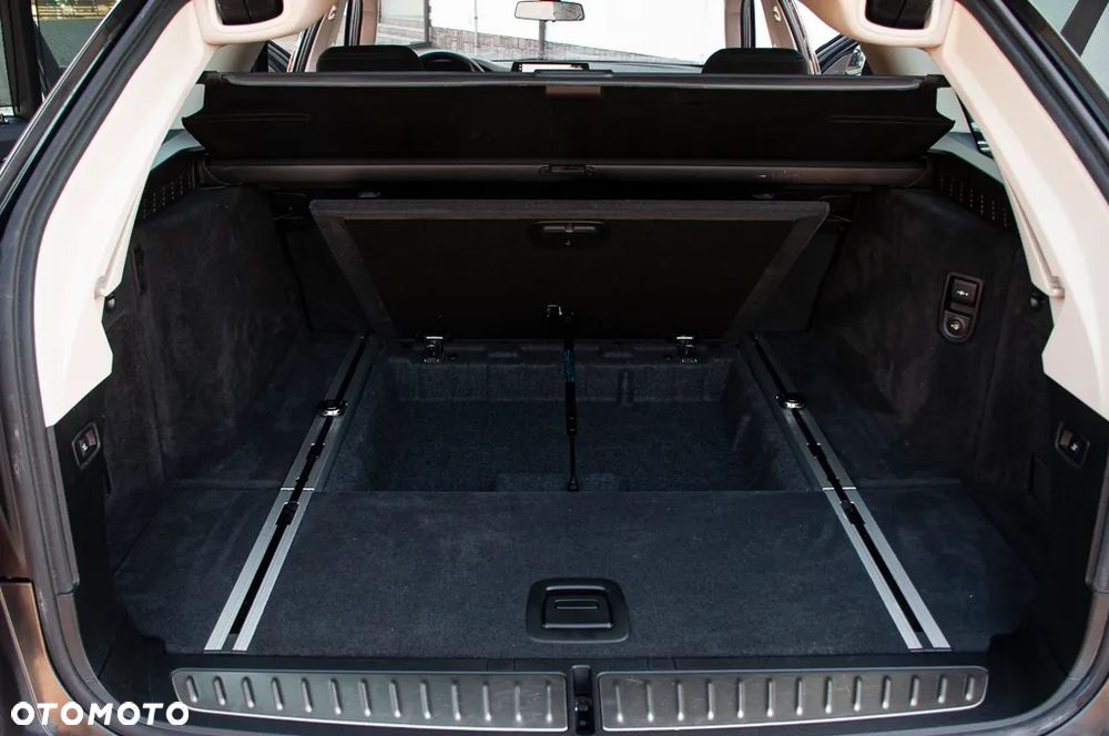 BMW Seria 5 - 27