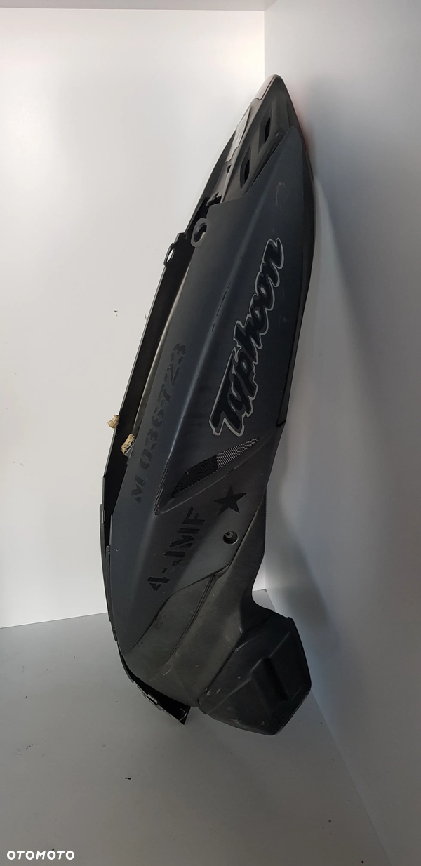 Piaggio Typhoon 50 Zadupek Boczki Owiewka Tył Tylna