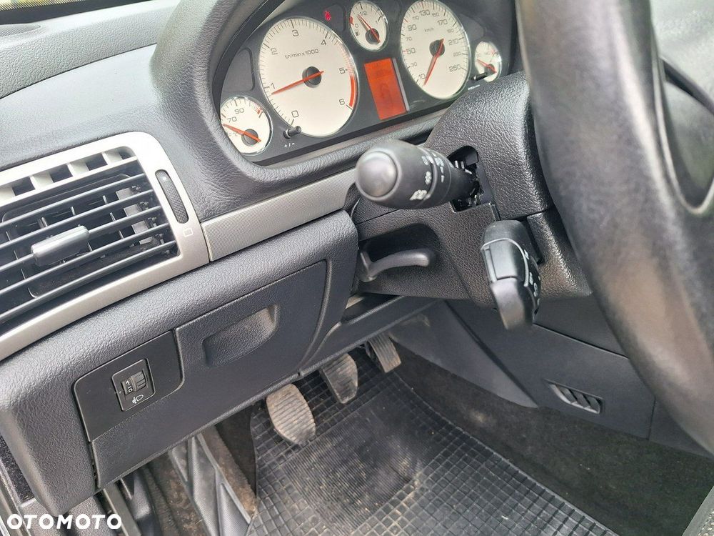 Peugeot 407 HDi 135 Sport - 20