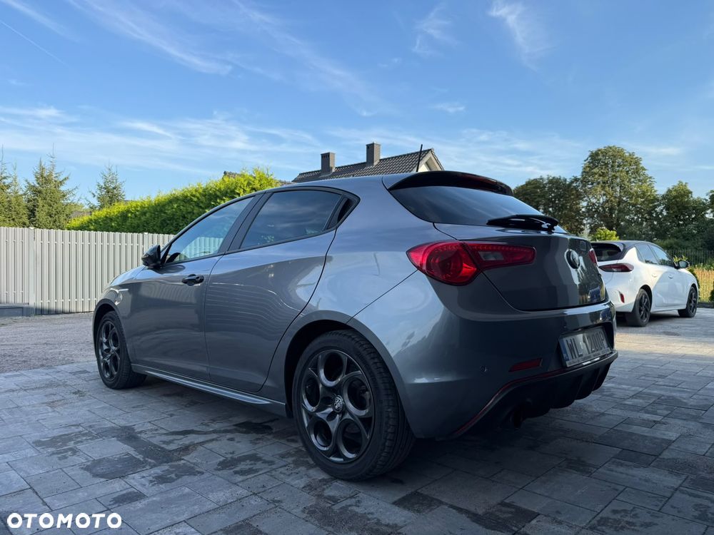 Alfa Romeo Giulietta 1.4 TB - 5