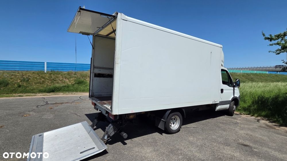 Iveco DAILY 35C15 - 11