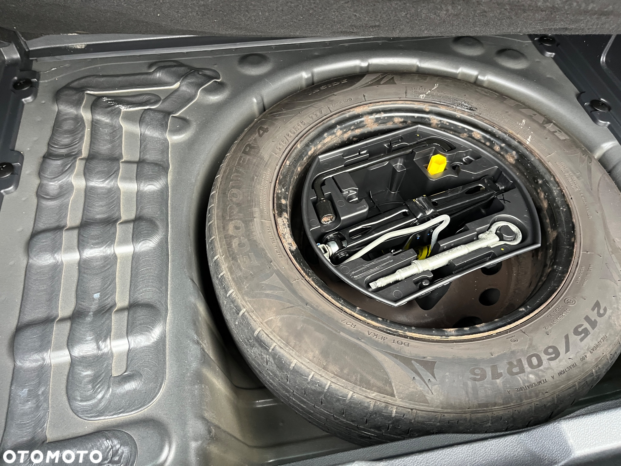 Peugeot 3008 e-HDi 115 ETG6 Stop&Start Business-Line - 23