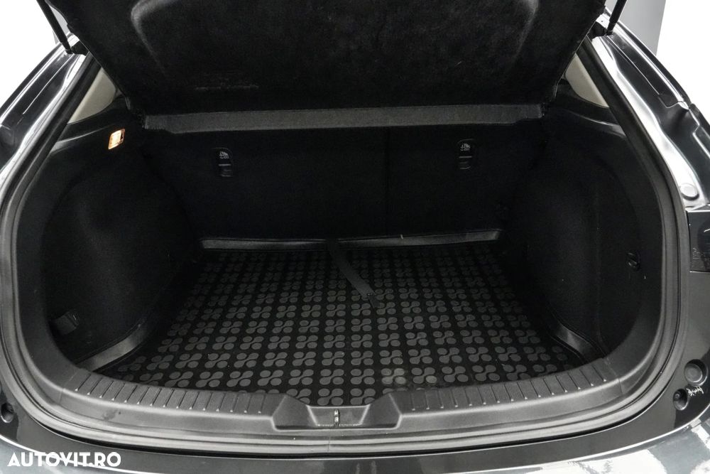 Mazda 3 SKYACTIV-D 150 Exclusive-Line - 21