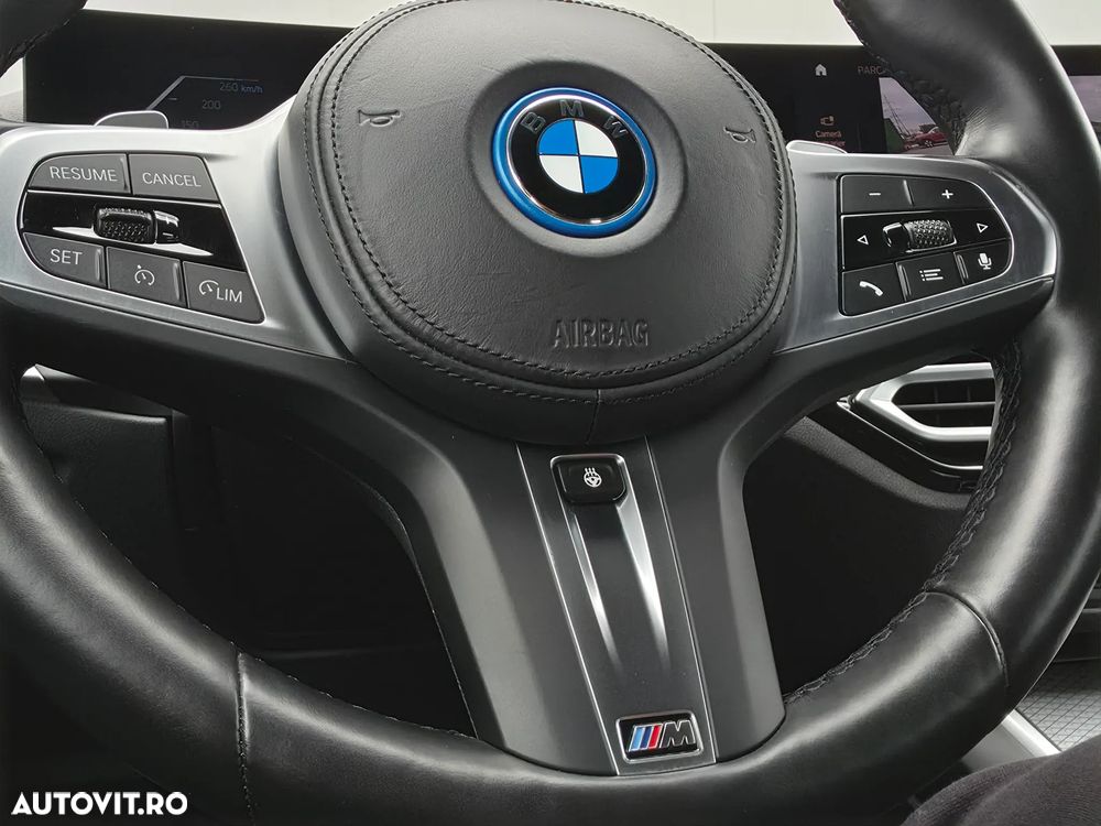 BMW Seria 3 320e Aut. M Sport - 14