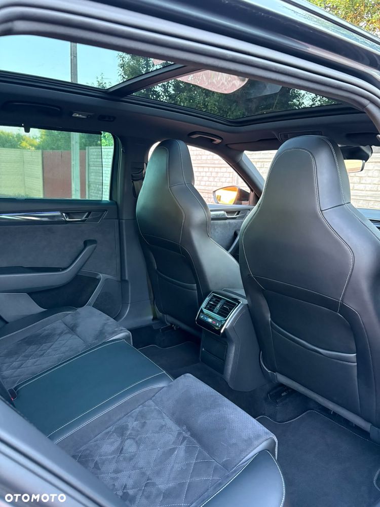 Skoda Superb 2.0 TDI 4x4 DSG Sportline - 15