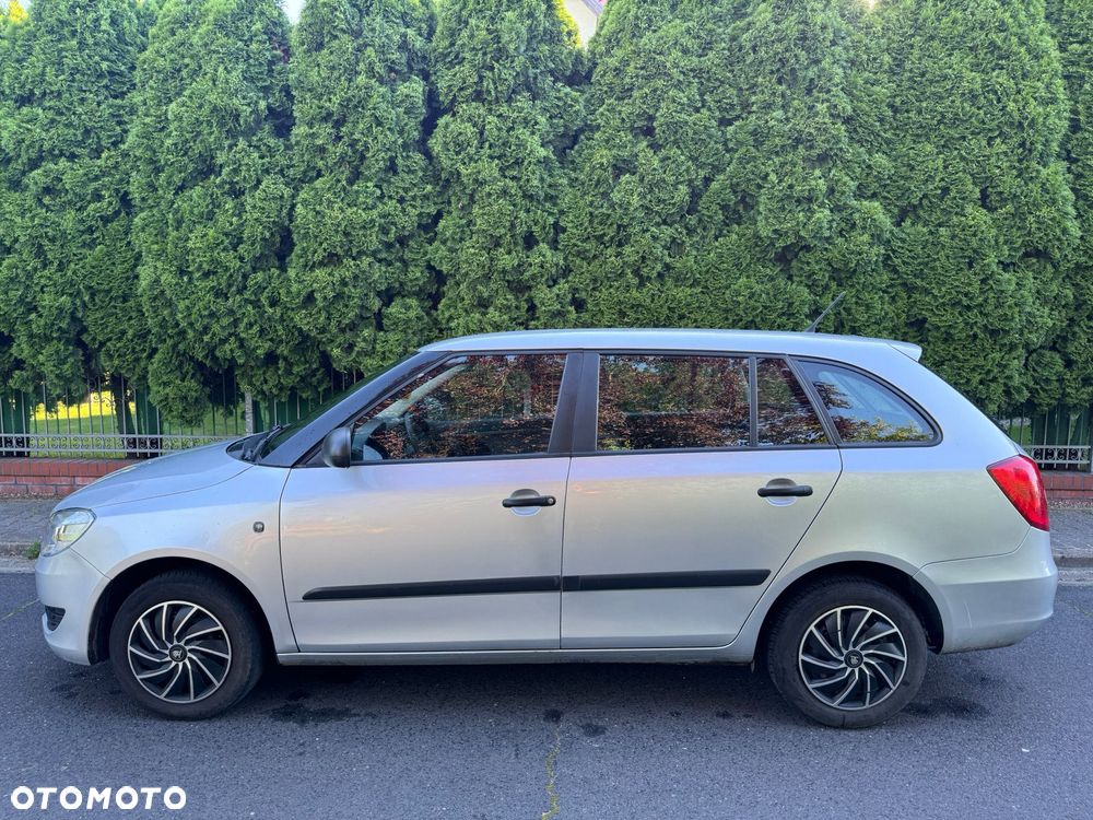 Skoda Fabia - 8