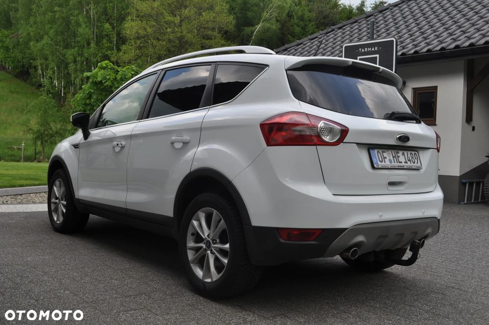 Ford Kuga 2.0 TDCi 2x4 Titanium - 15