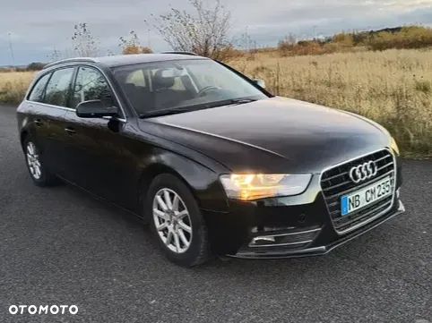 Audi A4 Avant 2.0 TDI DPF Ambiente - 2