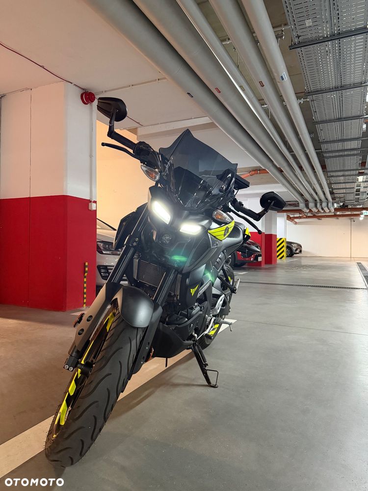 Yamaha MT - 11