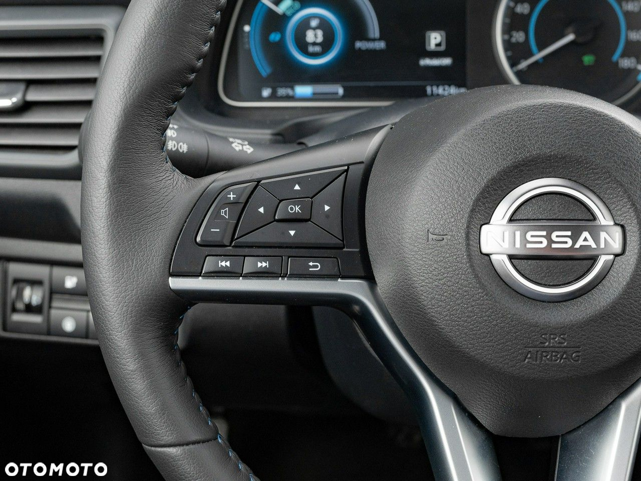 Nissan Leaf - 17