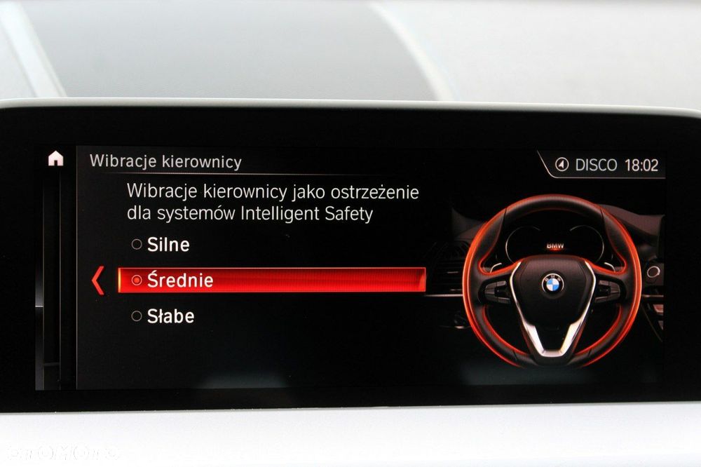 BMW X3 sDrive18d mHEV - 27