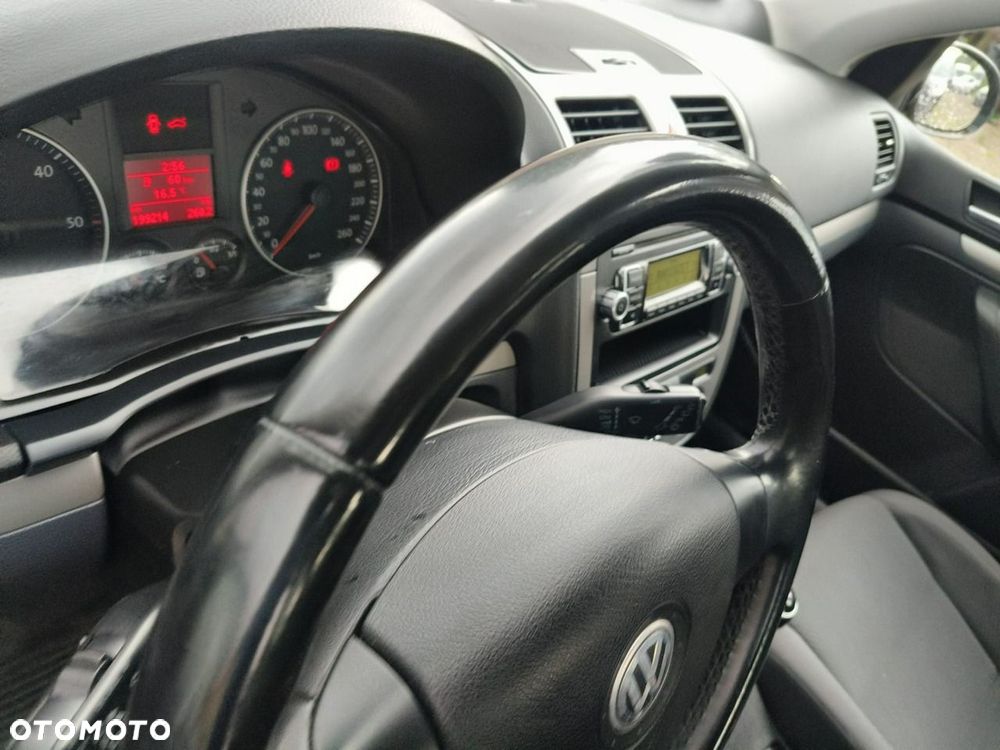 Volkswagen Golf - 9