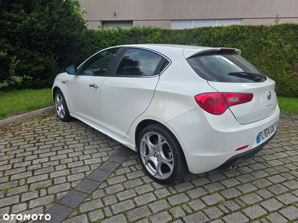 Alfa Romeo Giulietta 2.0 JTDM 16V Turismo - 12