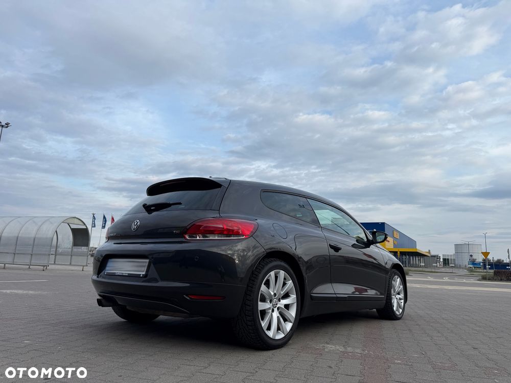 Volkswagen Scirocco 1.4 TSI DSG - 3