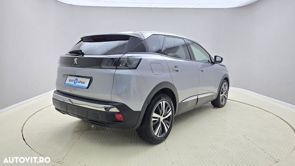 Peugeot 3008 1.2 PureTech S&S EAT8 Allure - 7