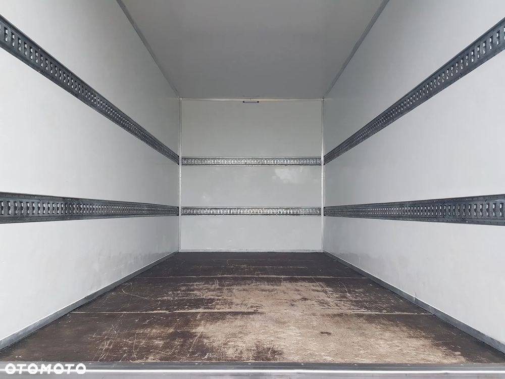 Mercedes-Benz SPRINTER 8EP KONTENER 4,21x2,15x2,30 KLIMA 314CDI MANUAL 6 BIEGÓW - 17