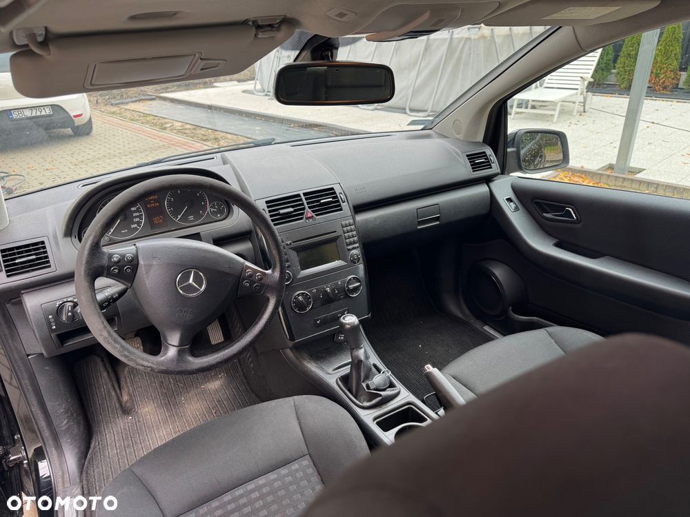 Mercedes-Benz Klasa A 160 BlueEFFICIENCY - 14