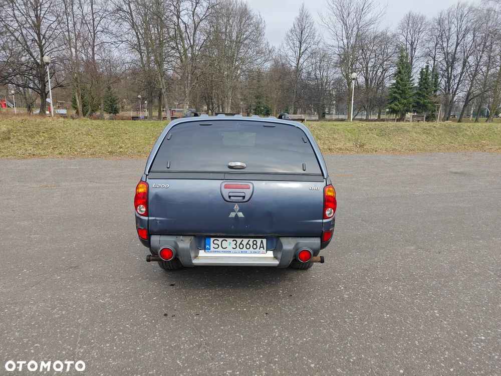 Mitsubishi L200 2.5 DID Intense - 6