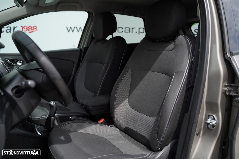 Renault Captur 1.5 dCi - 22