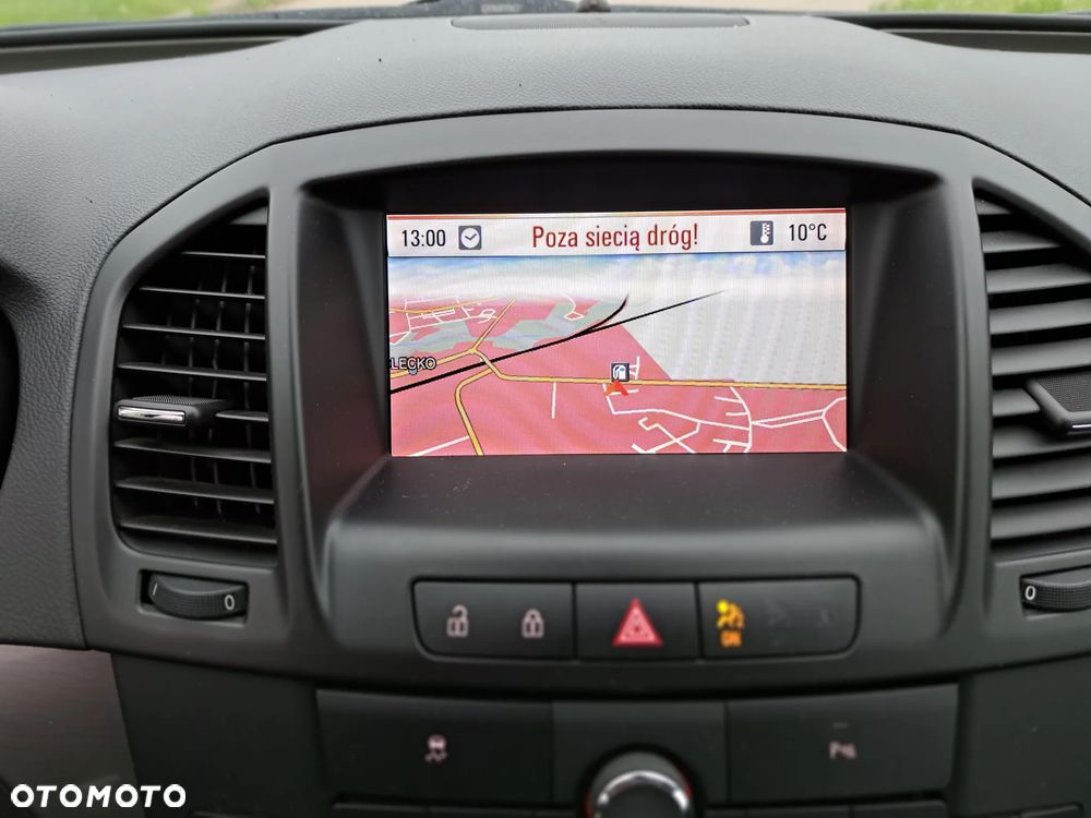 Opel Insignia - 21