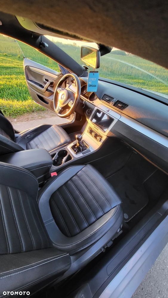 Volkswagen Passat CC - 9