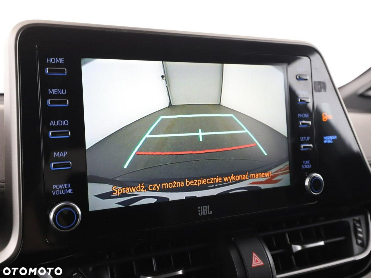 Toyota C-HR Hybrid Lounge - 20