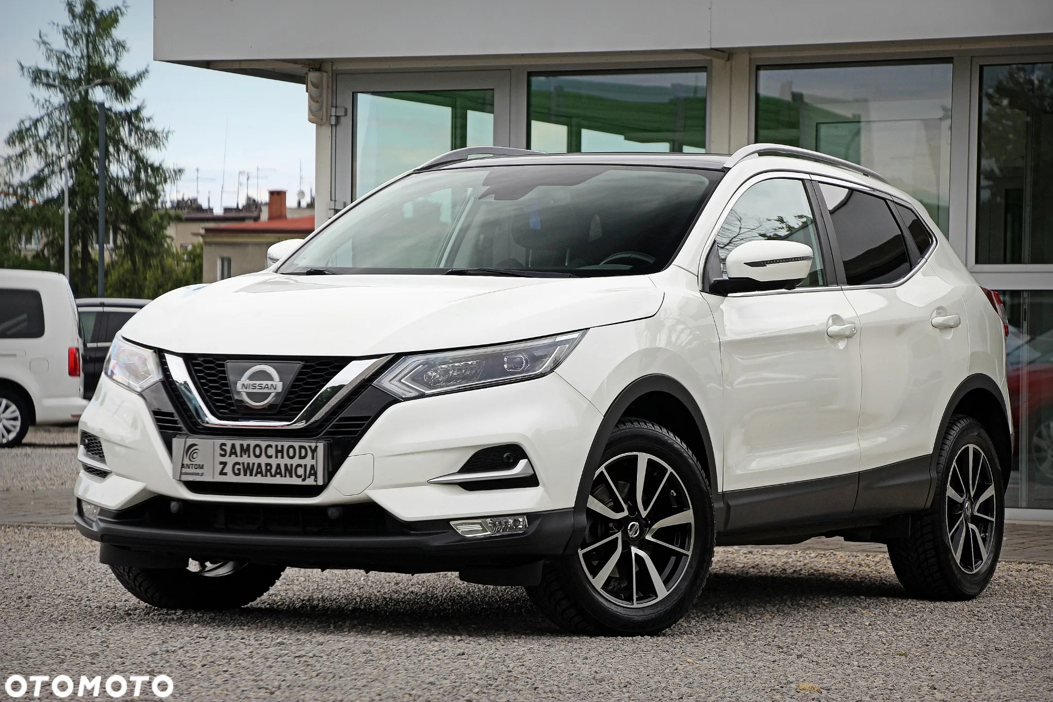 Nissan Qashqai 1.6 DIG-T N-Connecta - 5